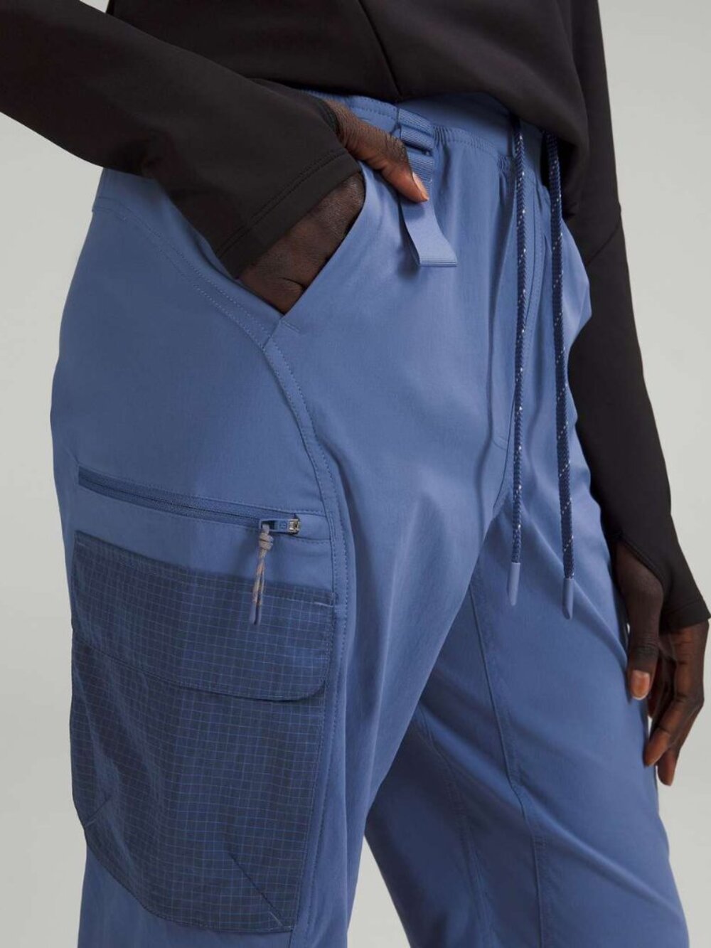 Lululemon Cargo High-Rise Hiking Pant - Picture 4 of 12